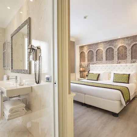 Hotell San Pietro 4*