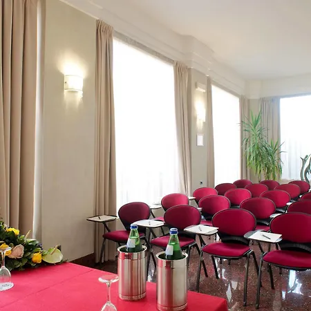 Hotell San Pietro 4*